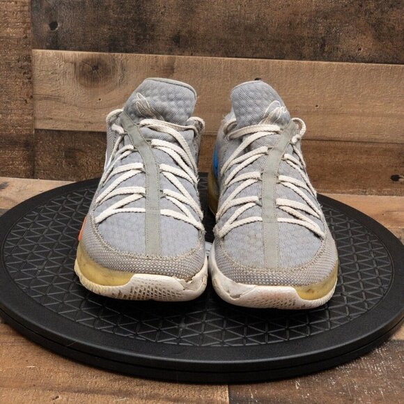 NIKE LEBRON 17 LOW PARTICLE GREY MENS ATHLETIC SHOES BASKETBALL RETRO SIZE 11 - Picture 2 of 9